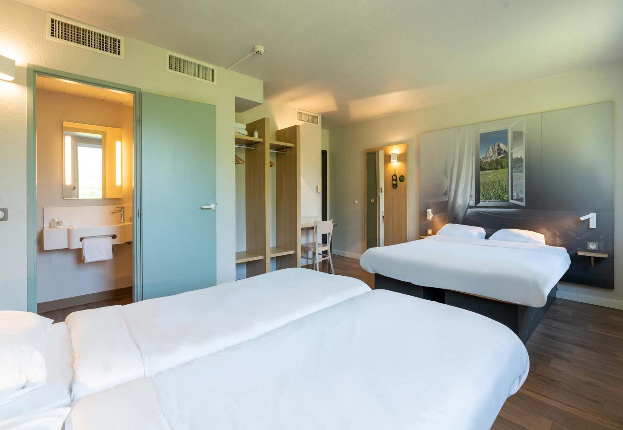B&B Hotel Saint Jean De Maurienne Sainte-Marie-de-Cuines Eksteriør billede