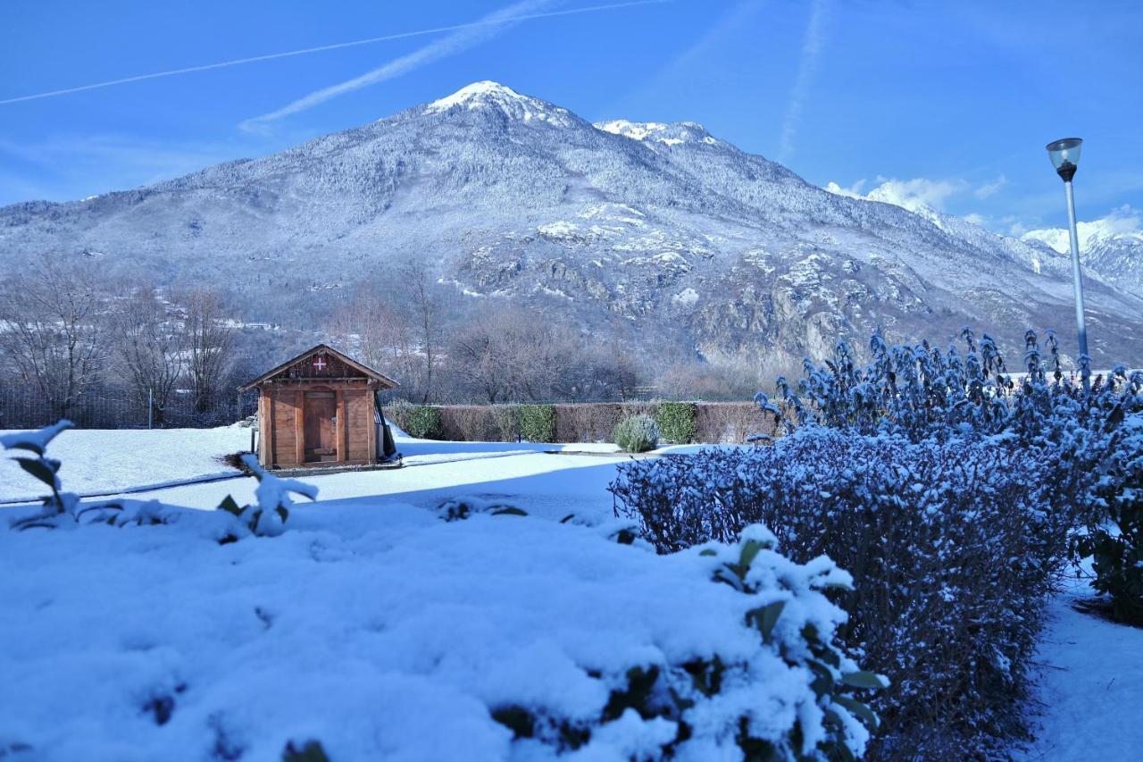 B&B Hotel Saint Jean De Maurienne Sainte-Marie-de-Cuines Eksteriør billede